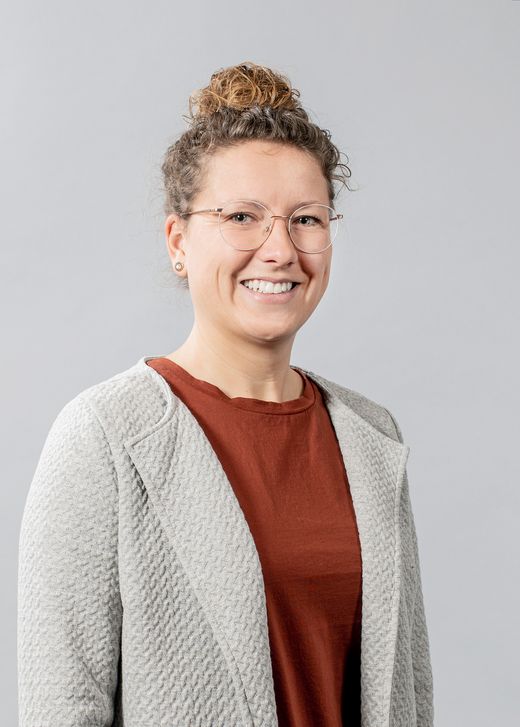 Nadine Schmidt